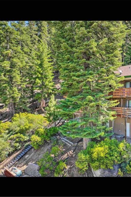 Apartment Cheerful 3-bedroom Townhouse With Private Lake *